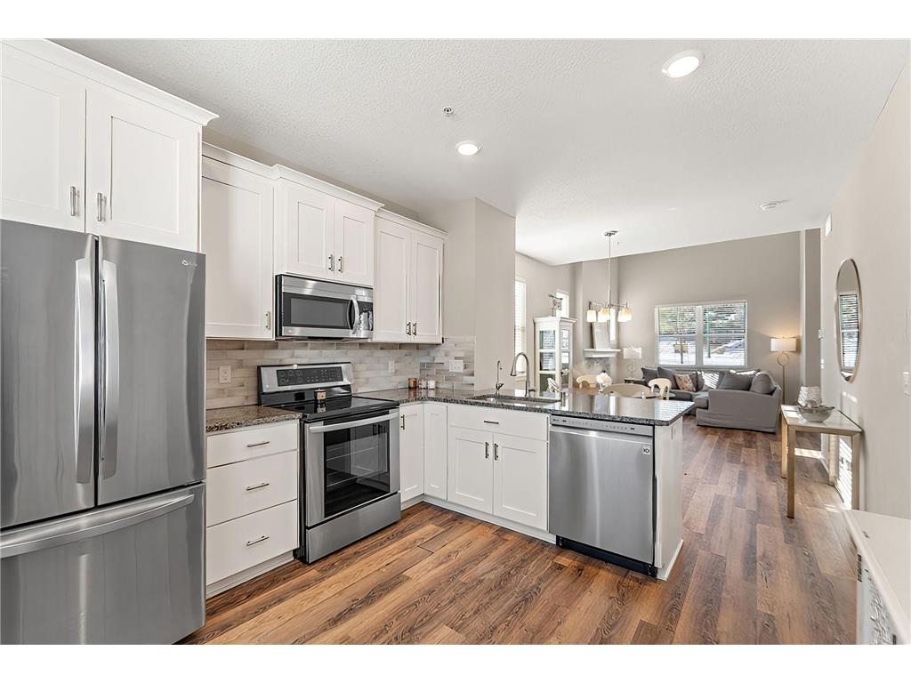 2651 New Century Boulevard S Maplewood MN 55119 7013699 image14