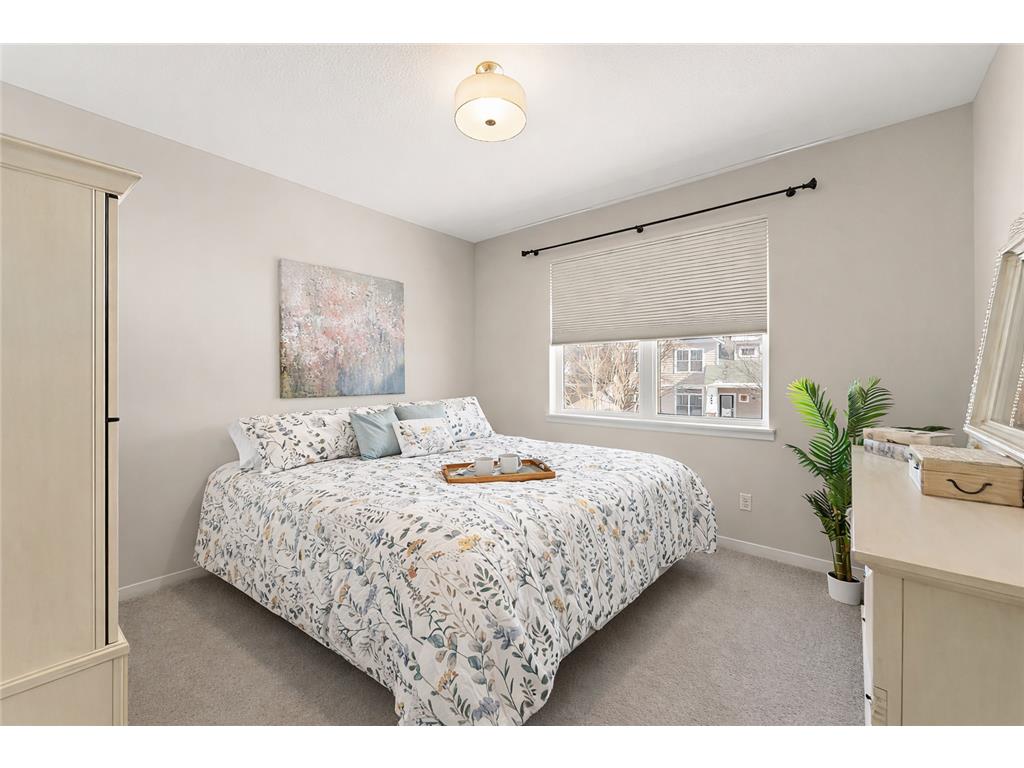 2651 New Century Boulevard S Maplewood MN 55119 7013699 image18