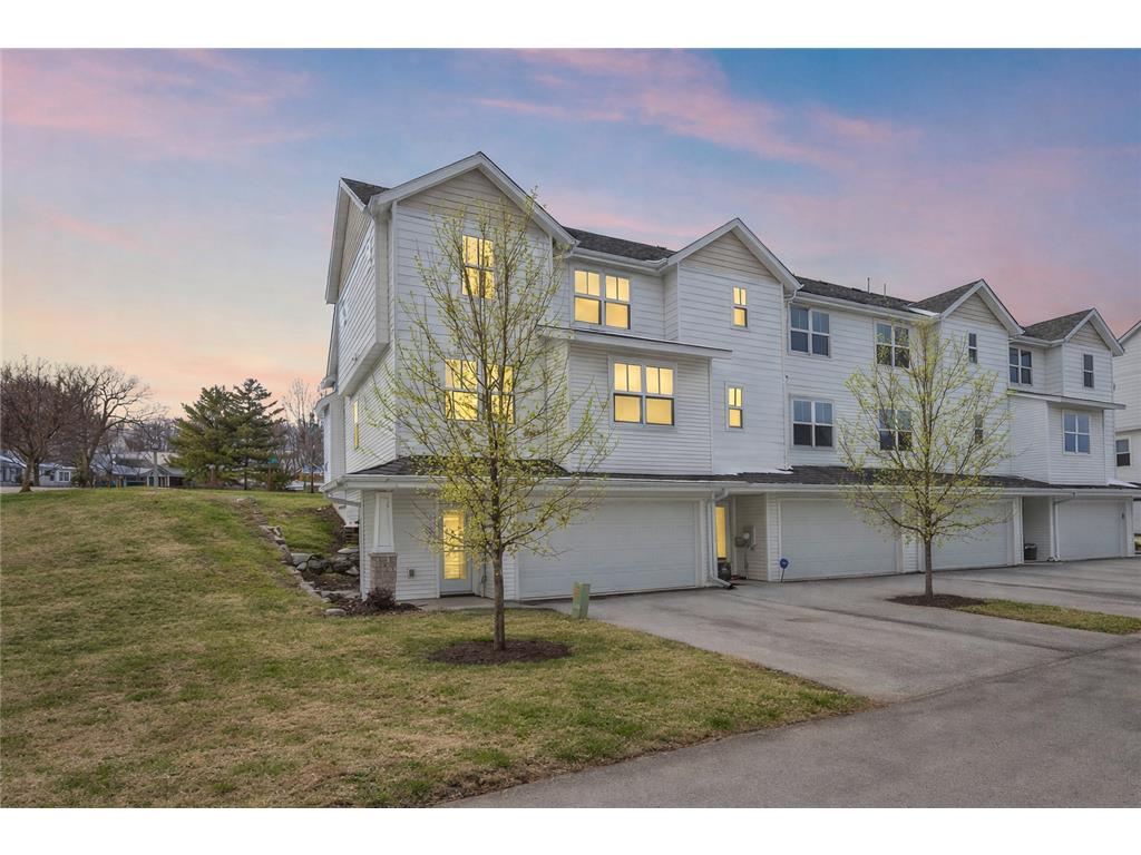 2651 New Century Boulevard S Maplewood MN 55119 7013699 image2