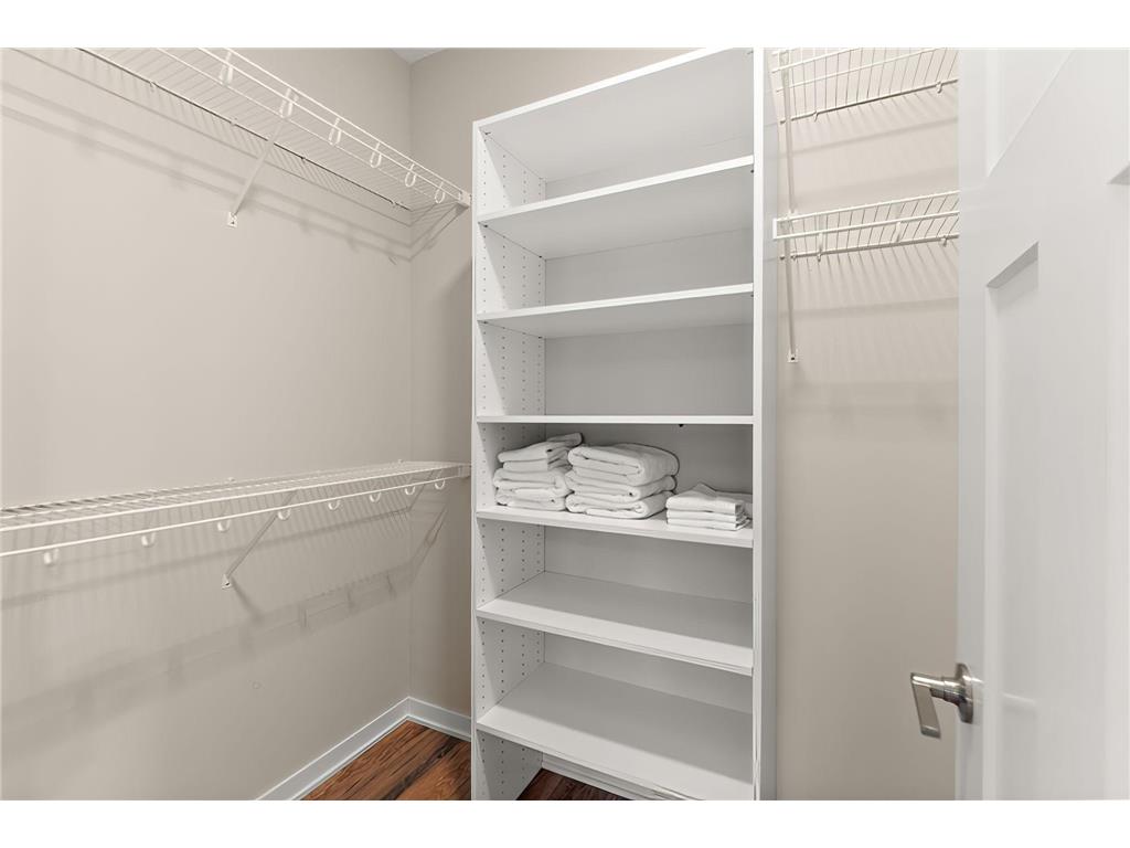 2651 New Century Boulevard S Maplewood MN 55119 7013699 image20