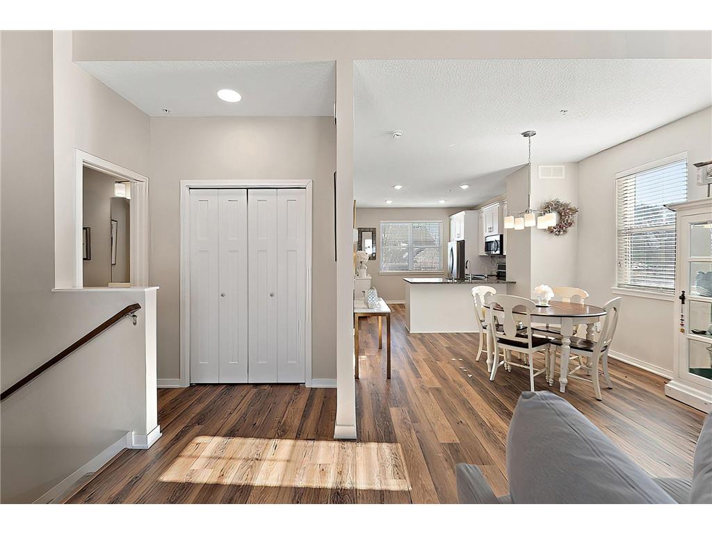 2651 New Century Boulevard S Maplewood MN 55119 7013699 image9