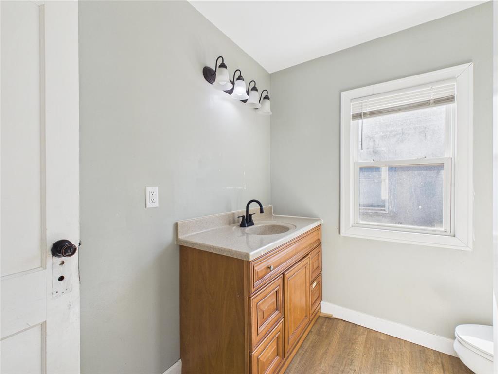 2651 Thomas Avenue N Minneapolis MN 55411 7042568 image21