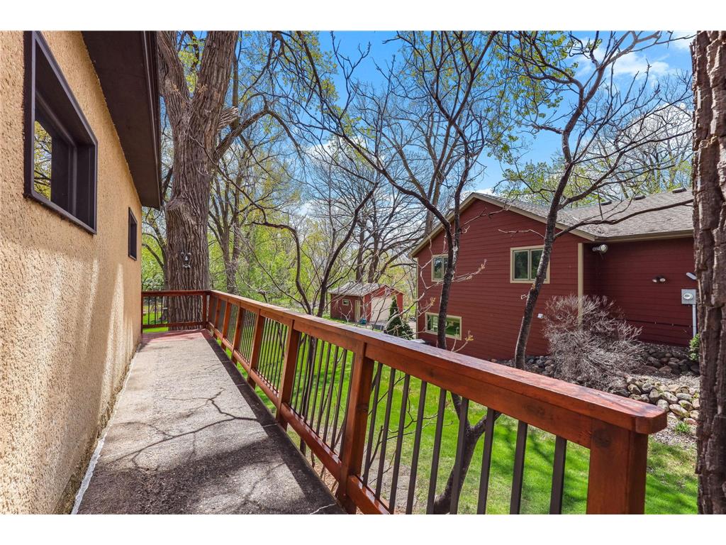 2654 Brand Avenue E Maplewood MN 55119 7060370 image18