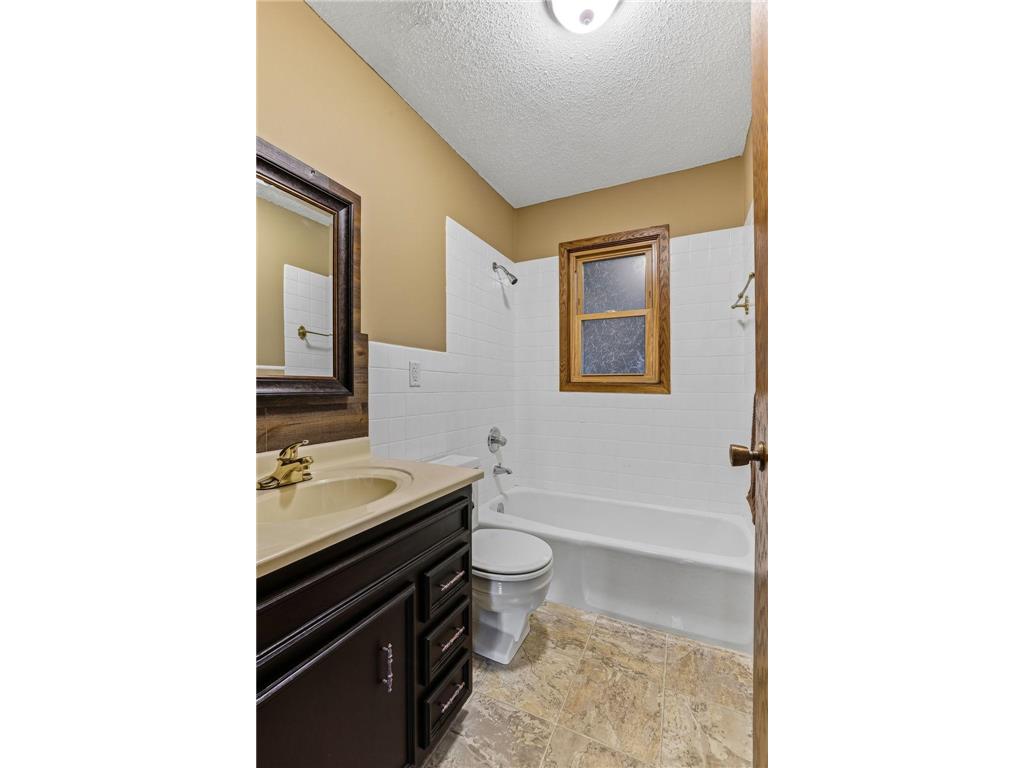 2654 Brand Avenue E Maplewood MN 55119 7060370 image24