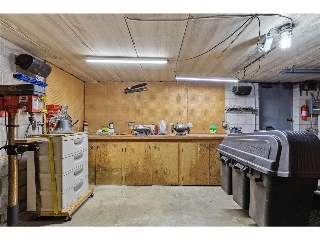 2654 Brand Avenue E Maplewood MN 55119 7060370 image42