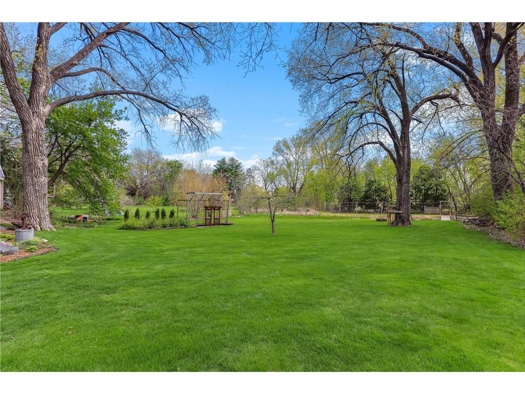 2654 Brand Avenue E Maplewood MN 55119 7060370 image49