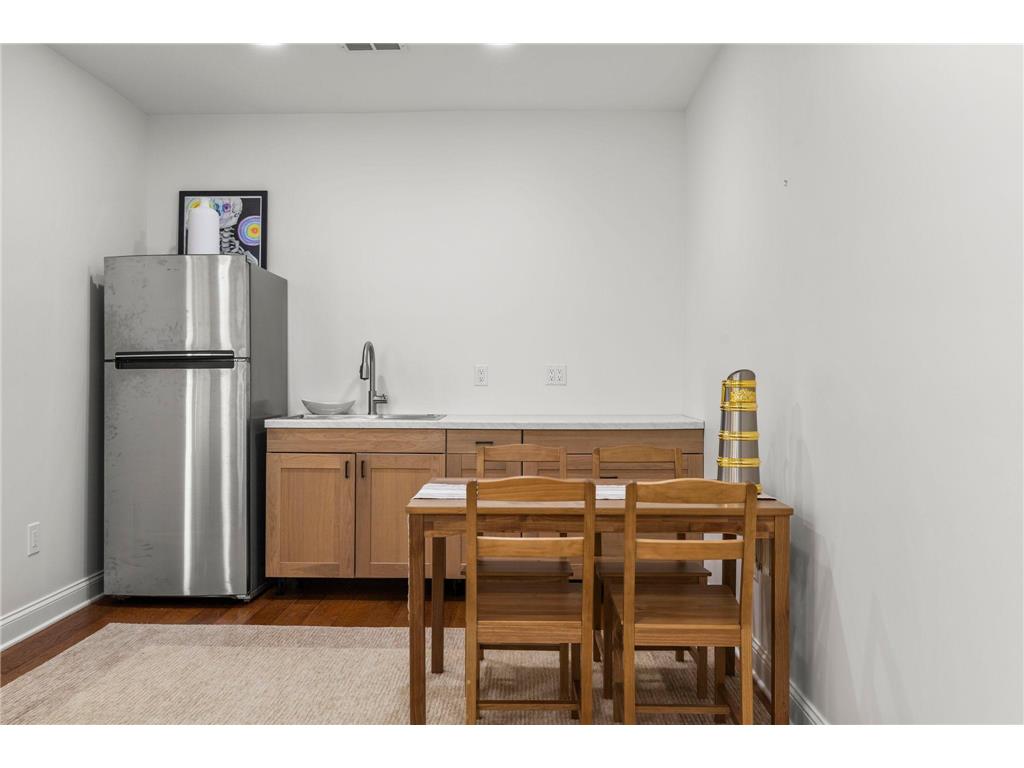 2655 N Barclay Street Maplewood MN 55109 7058825 image32