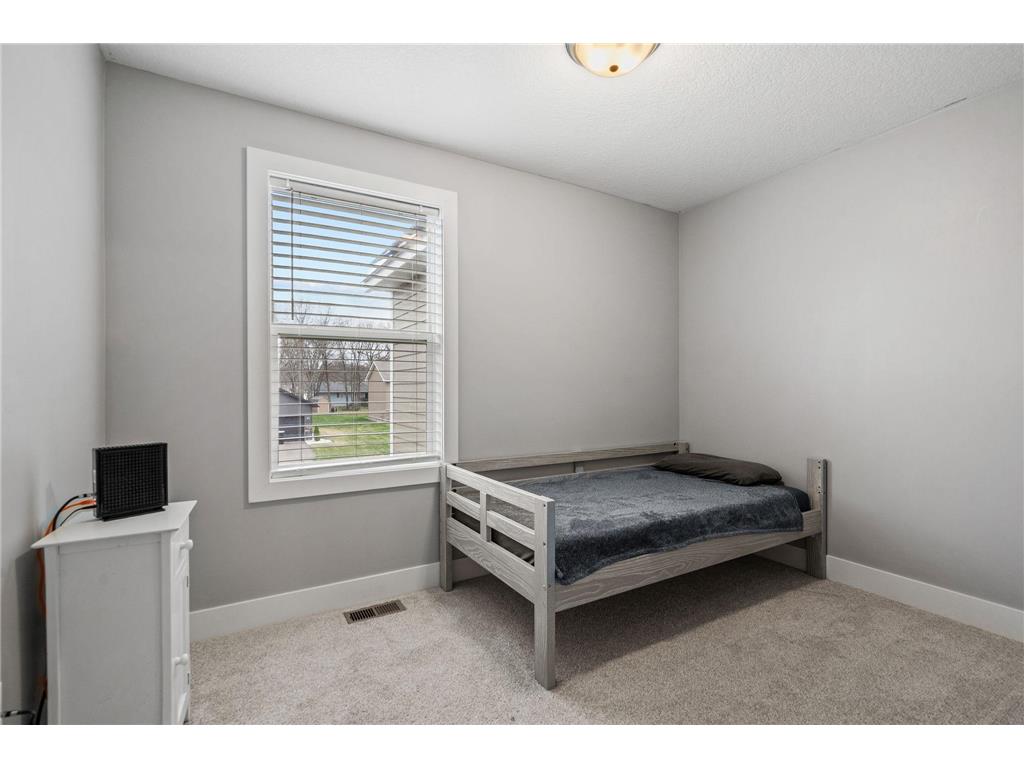 26561 8th Street Zimmerman MN 55398 7061079 image16