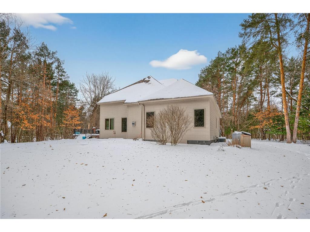 26563 Woodlands Parkway Livonia Twp MN 55398 7037425 image65