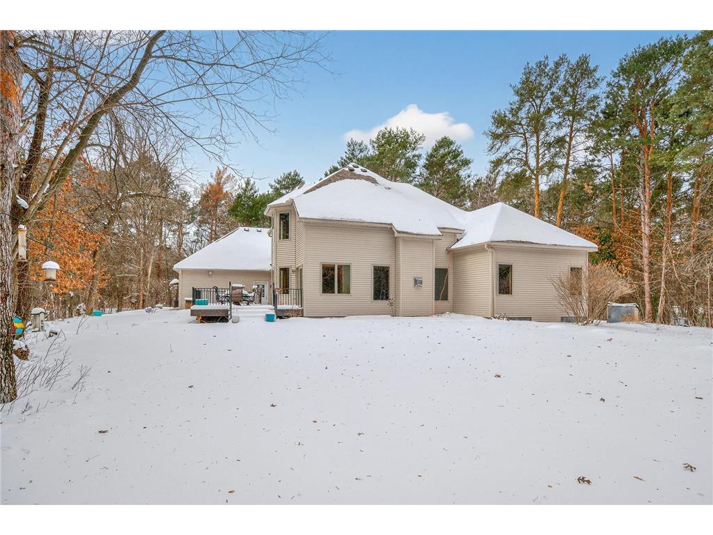 26563 Woodlands Parkway Livonia Twp MN 55398 7037425 image68