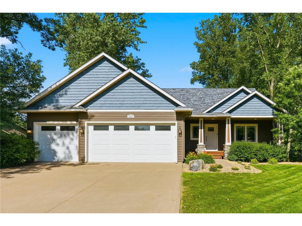 2657 Goodview Avenue N Oakdale MN 55128 7093752 image1