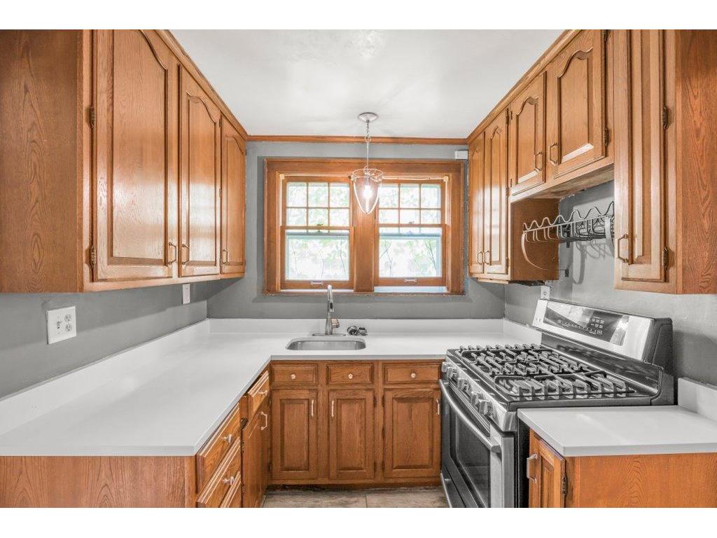 2657 Zenith Avenue N Robbinsdale MN 55422 7042240 image9
