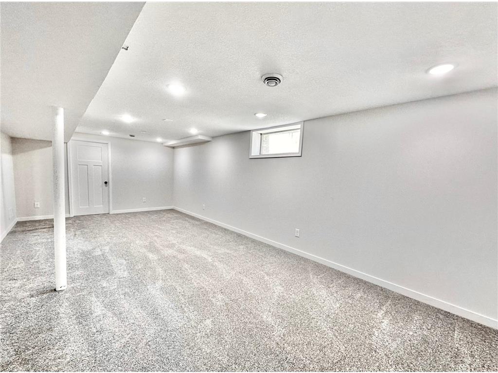 2658 6th Avenue E North Saint Paul MN 55109 7097394 image32