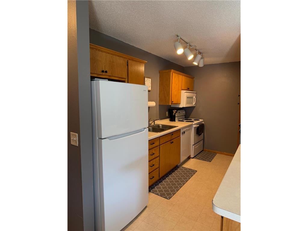 266 1st Street SE Avon MN 56310 7081080 image5