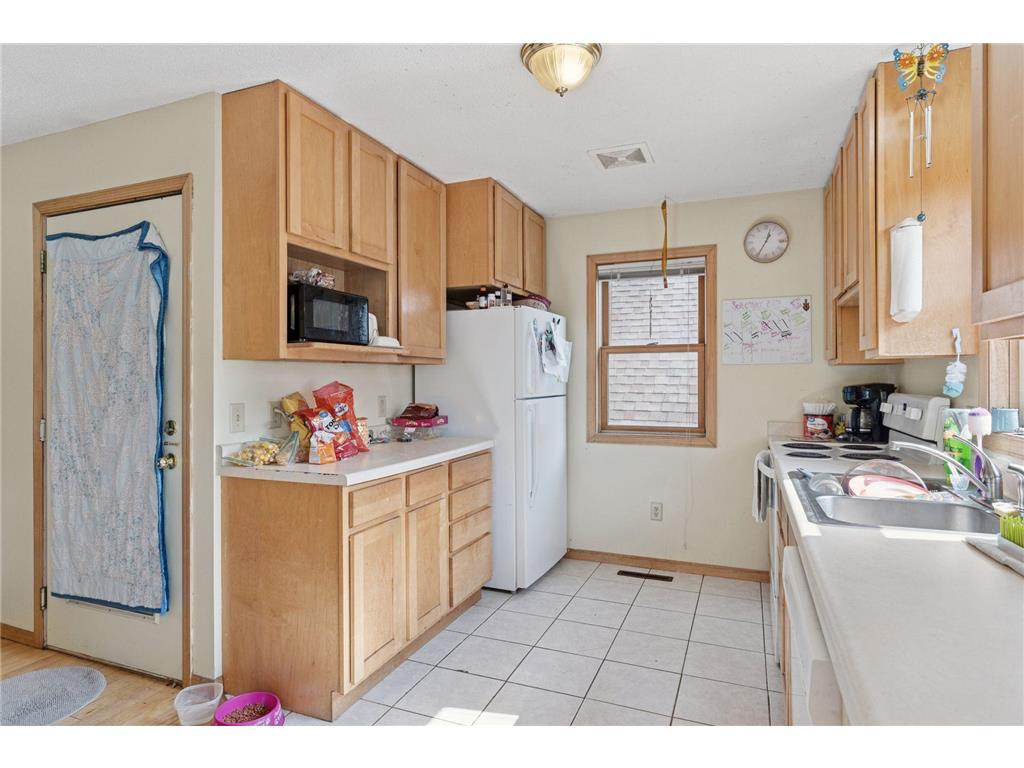 266 Fry Street Saint Paul MN 55104 6798185 image12