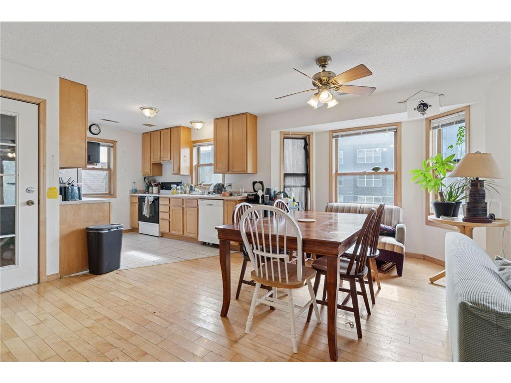 266 Fry Street Saint Paul MN 55104 6798185 image20