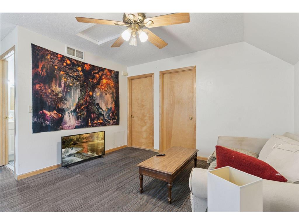 266 Fry Street Saint Paul MN 55104 6798185 image32