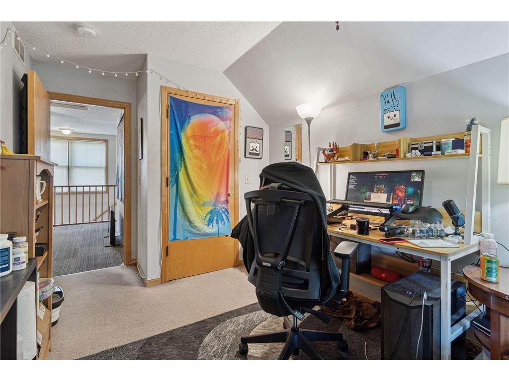 266 Fry Street Saint Paul MN 55104 6798185 image35