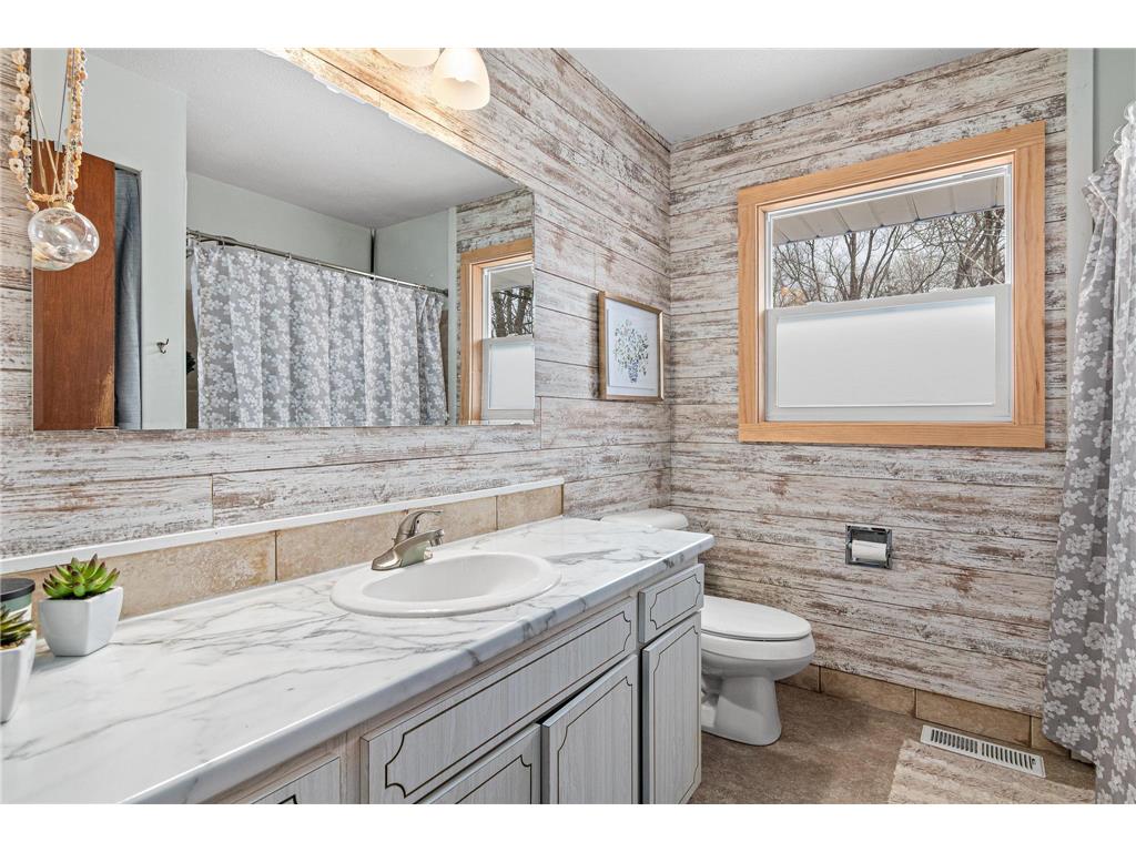 266 Greaton Road New Richmond WI 54017 7045438 image12