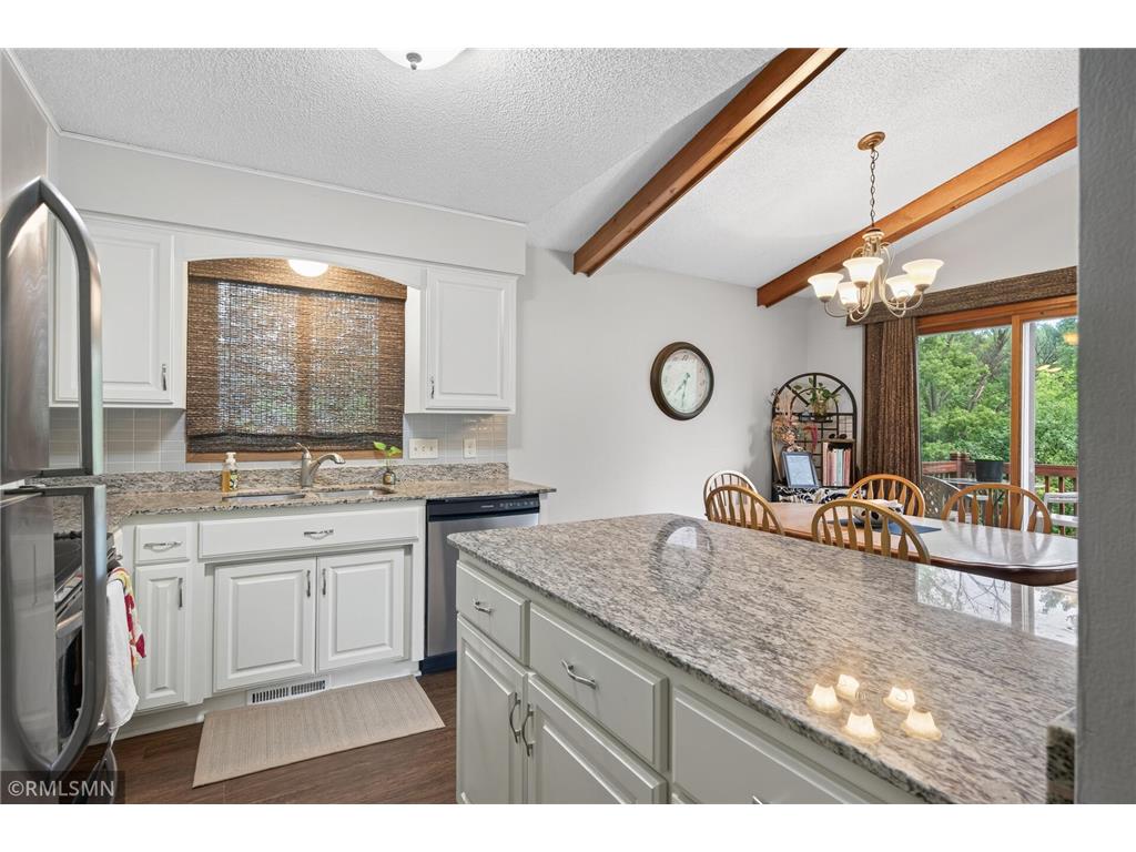 266 Hallam Curve Mahtomedi MN 55115 7095667 image18