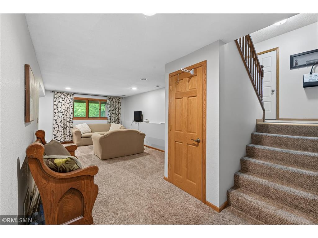 266 Hallam Curve Mahtomedi MN 55115 7095667 image26