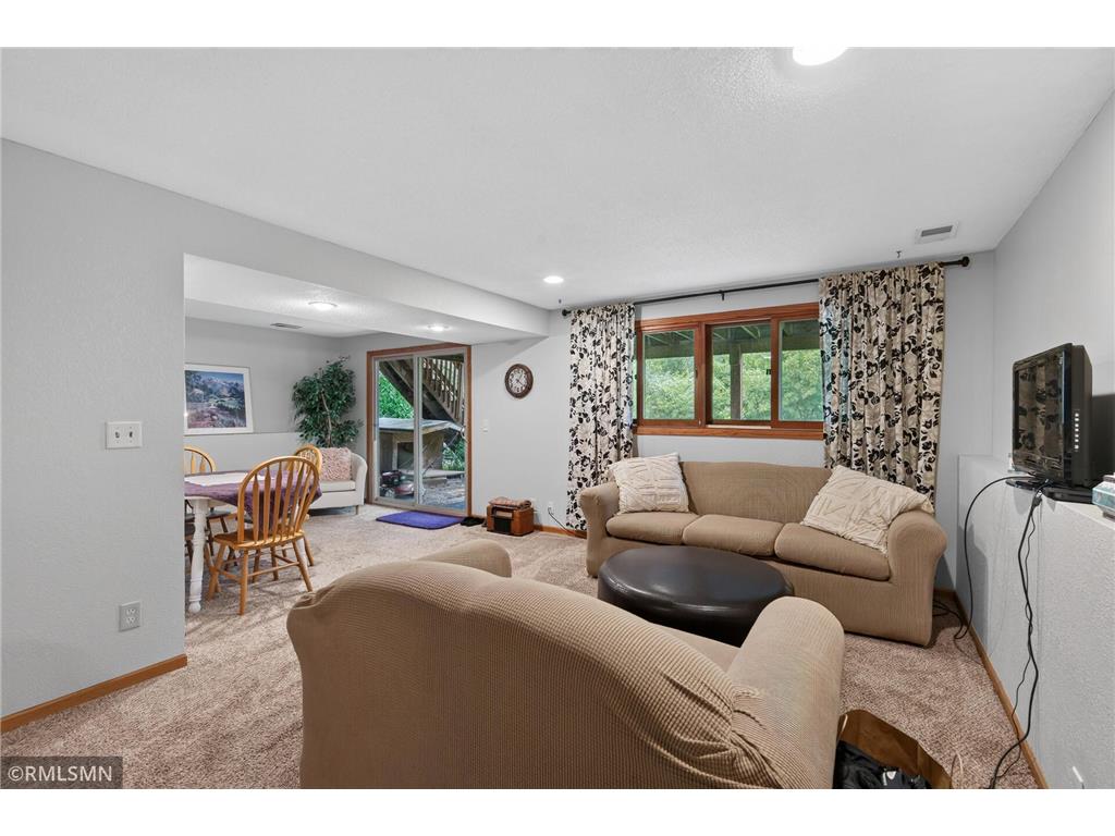 266 Hallam Curve Mahtomedi MN 55115 7095667 image28