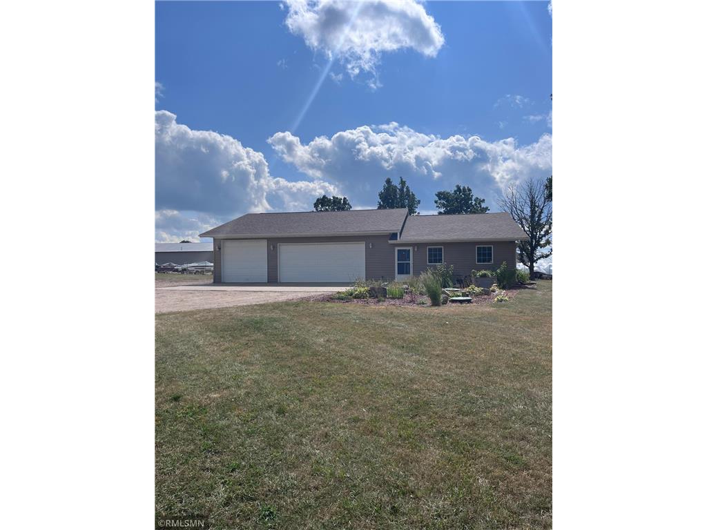 266 Montgomery Avenue SW Montgomery MN 56069 6454161 image1