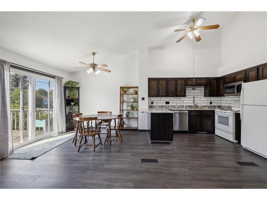 2660 County Road H2 Mounds View MN 55112 6564548 image1