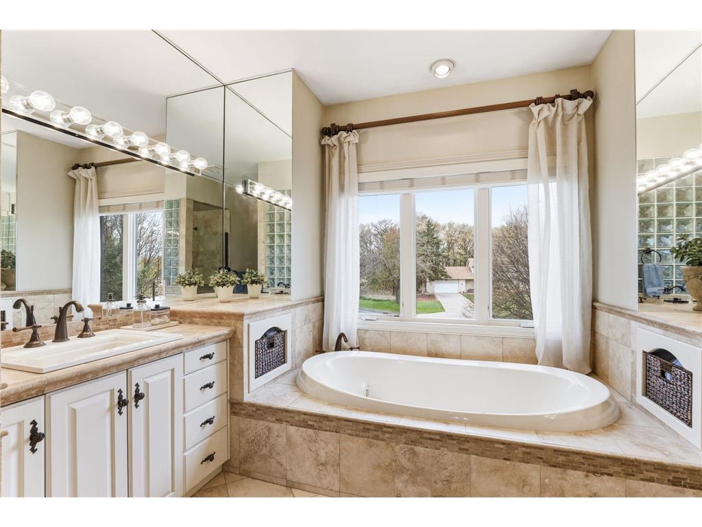 2660 Deer Ridge NE Blaine MN 55449 7067318 image34