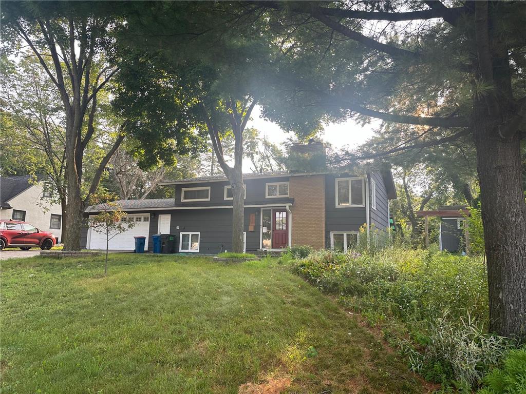 2660 Regent Avenue N Golden Valley MN 55422 6586317 image1