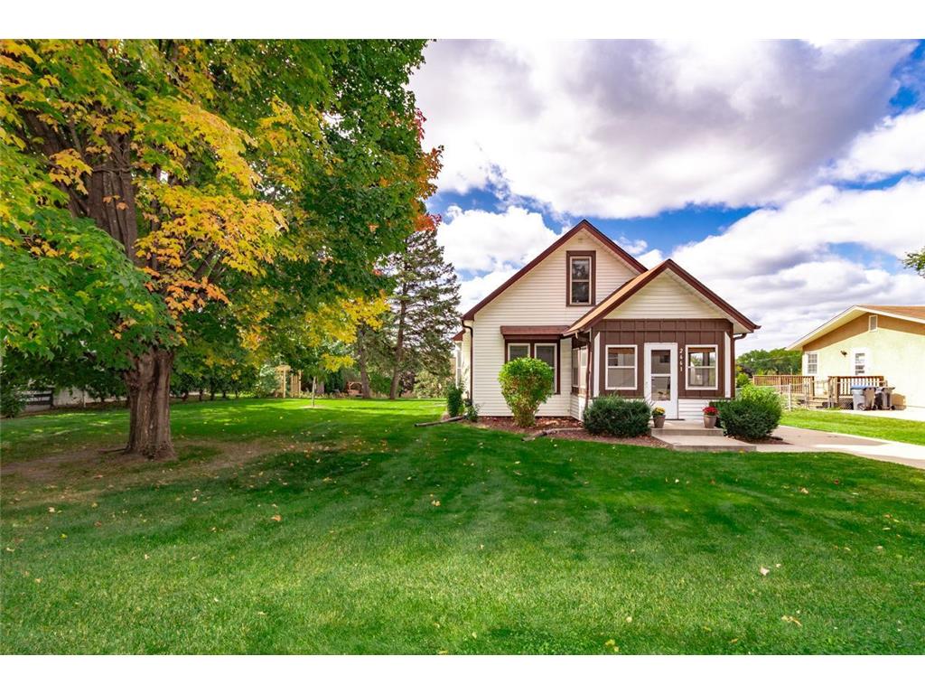 2661 Helen Street N North Saint Paul MN 55109 6611805 image1