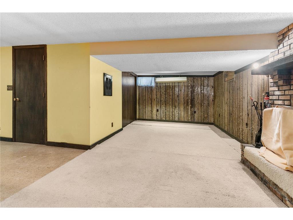 2662 1st Avenue E North Saint Paul MN 55109 7044009 image12