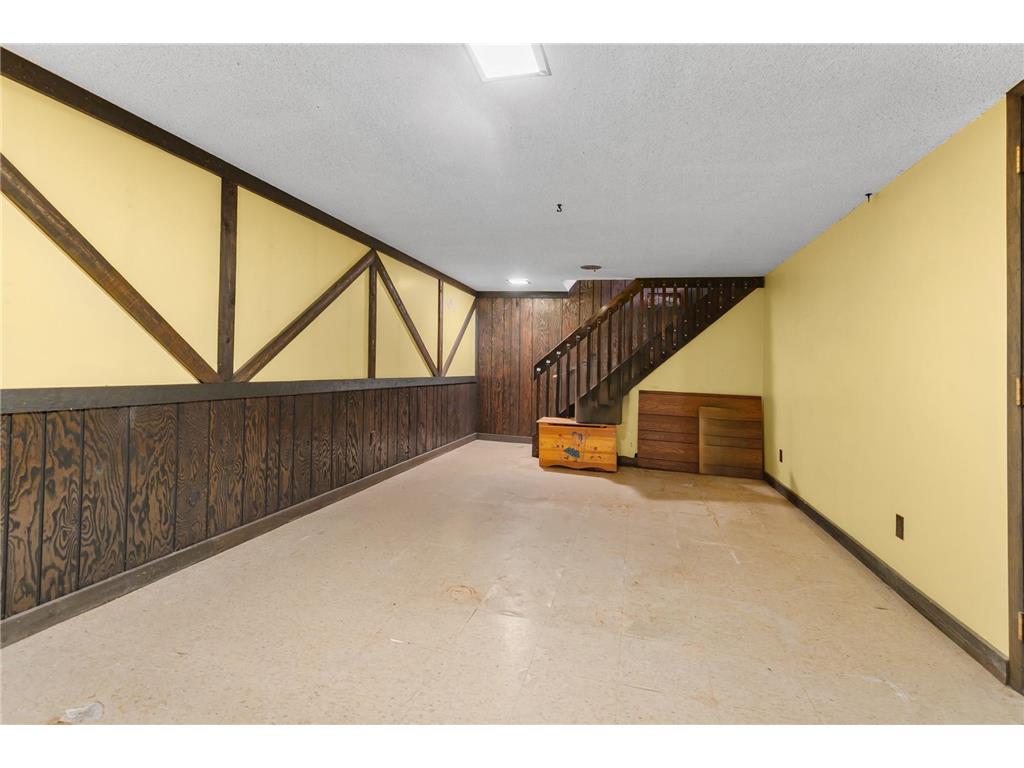 2662 1st Avenue E North Saint Paul MN 55109 7044009 image13