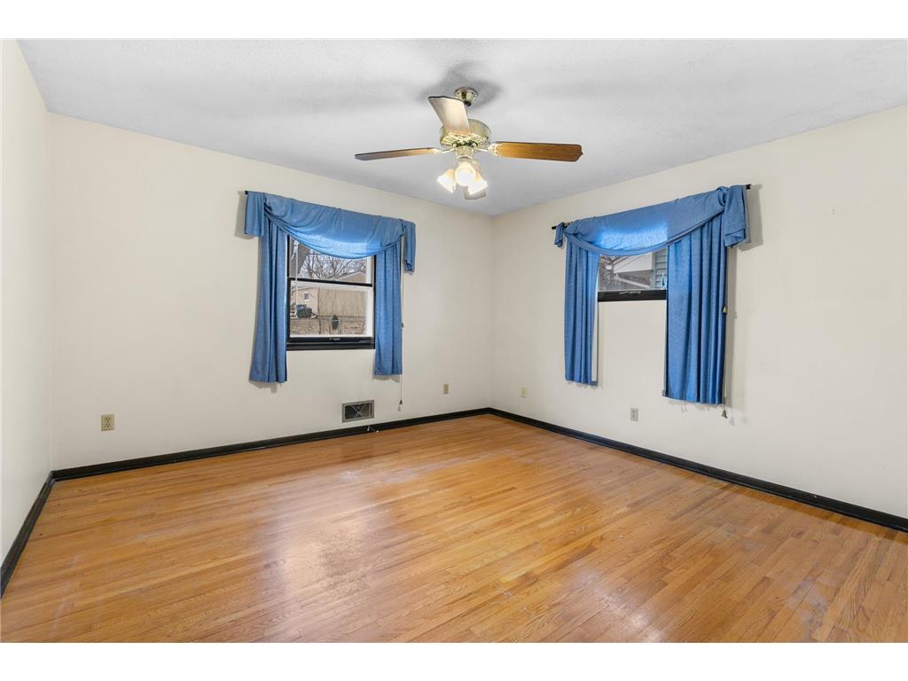 2662 1st Avenue E North Saint Paul MN 55109 7044009 image7