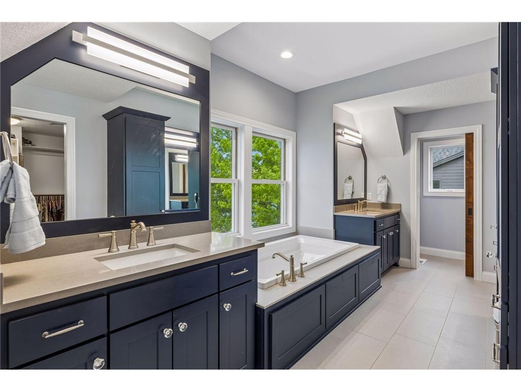 2665 Casco Point Road Orono MN 55391 - Lake Minnetonka 7071575 image25