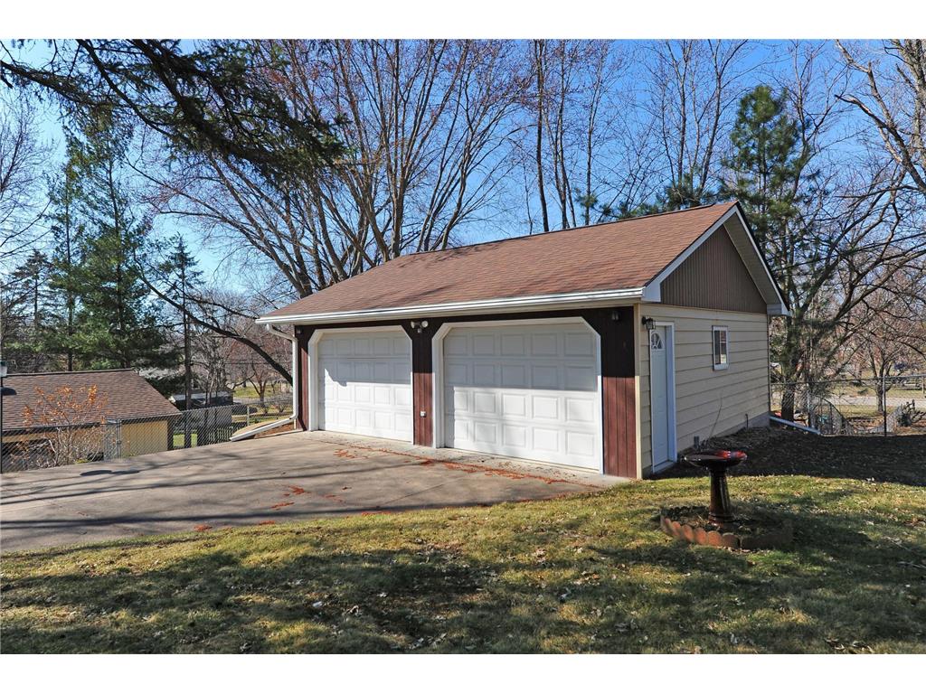 2665 Maryland Avenue E Maplewood MN 55119 7050305 image2