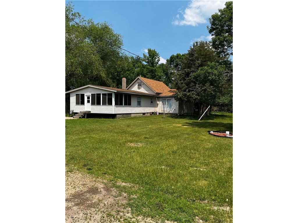 26650 70th Street NE Belgrade MN 56312 6386134 image1