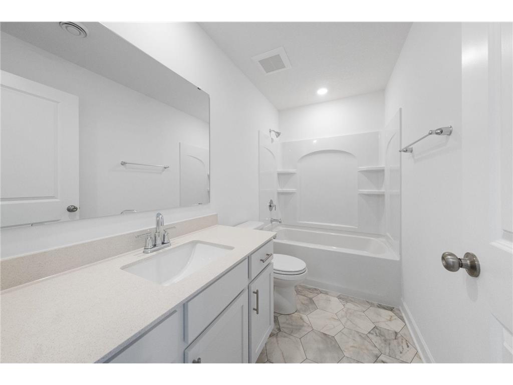 26657 8th Street W Zimmerman MN 55398 7000723 image26