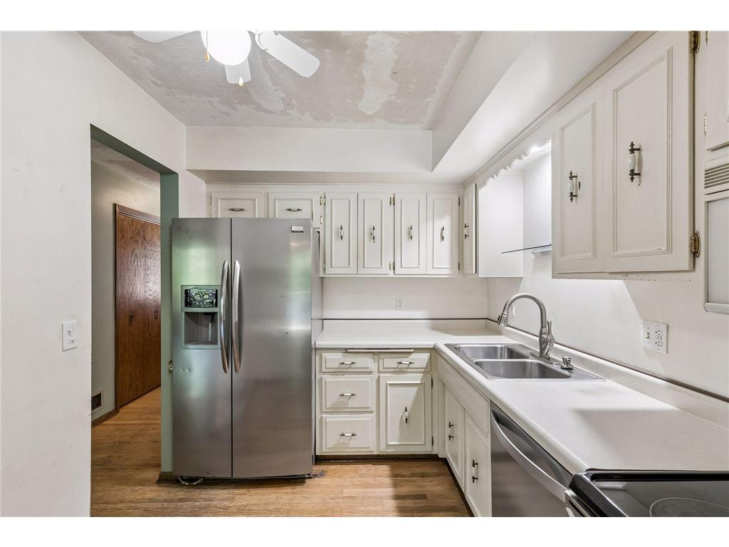 2666 Mackubin Street Roseville MN 55113 7083405 image14