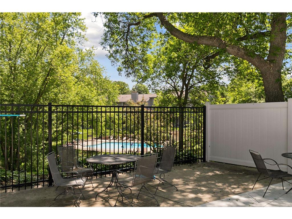 2666 Mackubin Street Roseville MN 55113 7083405 image30