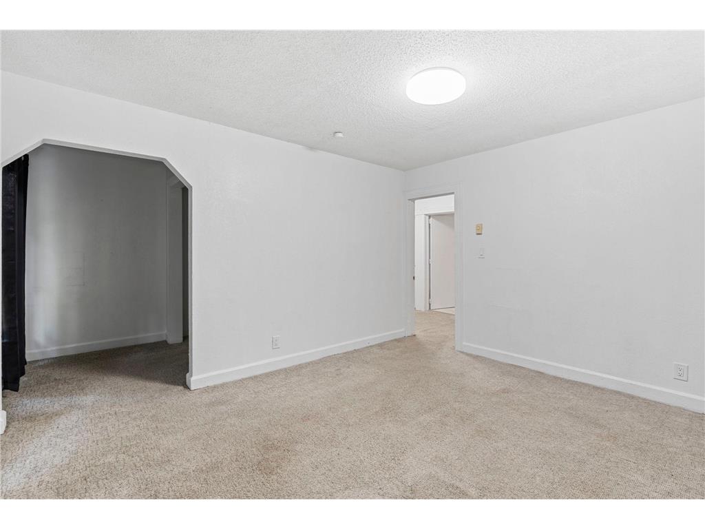 267 Bates Avenue Saint Paul MN 55106 7098400 image10