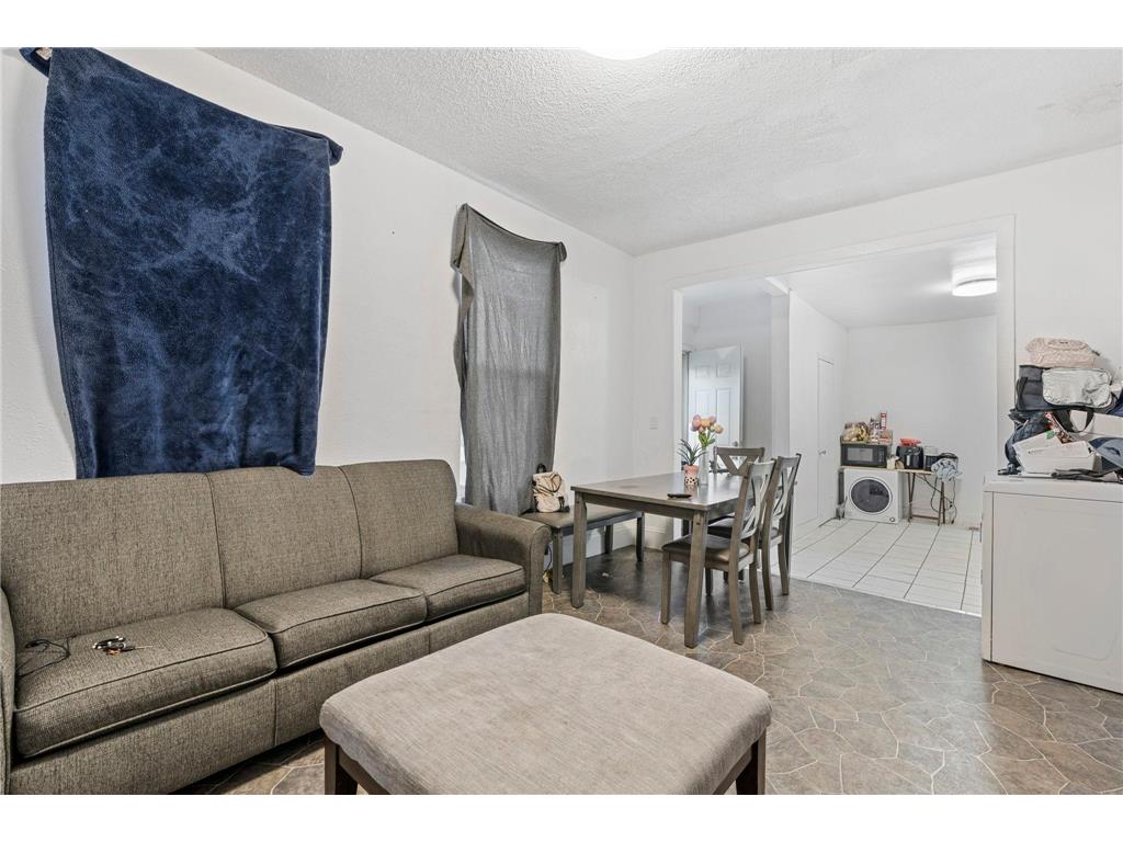 267 Bates Avenue Saint Paul MN 55106 7098400 image16
