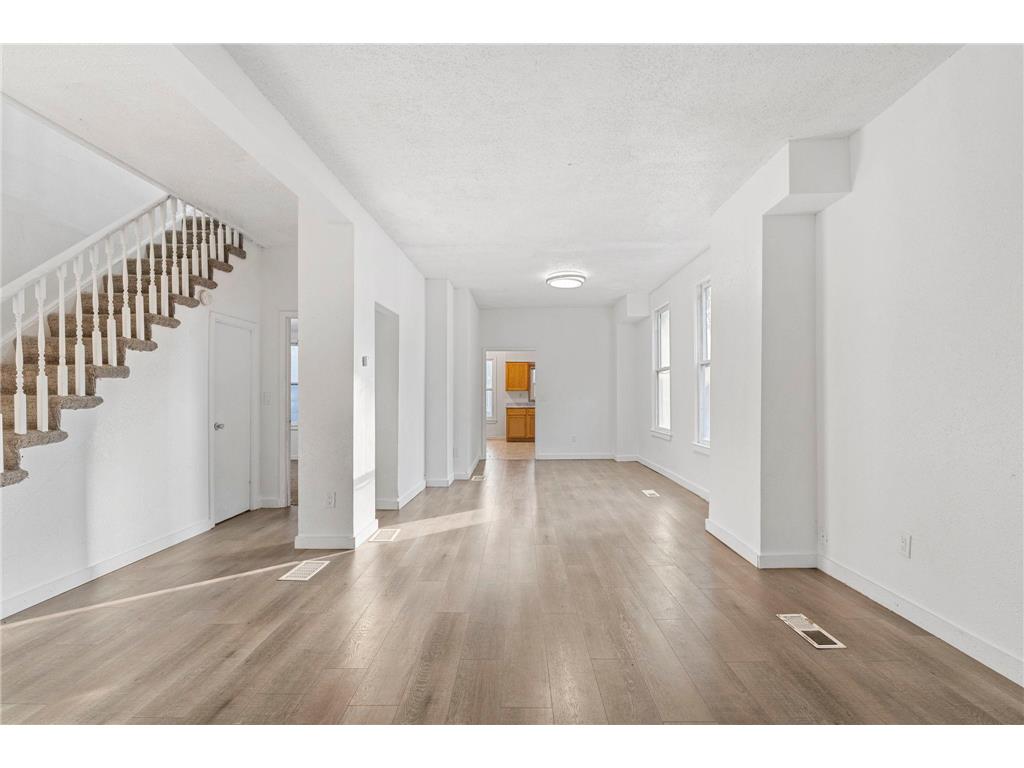 267 Bates Avenue Saint Paul MN 55106 7098400 image3