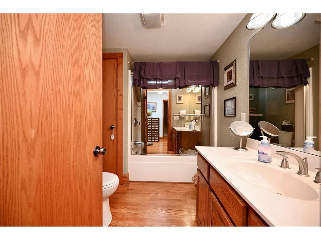 267 W Mill Street Winona MN 55987 7083047 image12