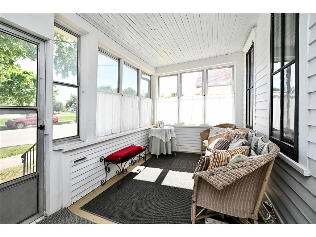 267 W Mill Street Winona MN 55987 7083047 image3