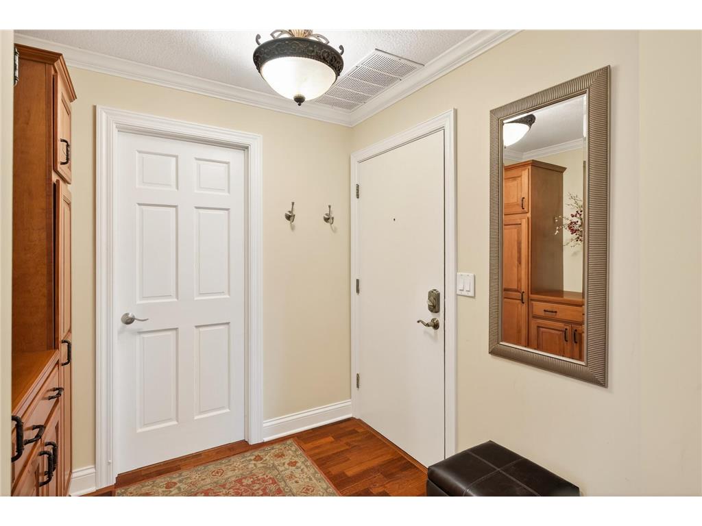 2670 Commerce Boulevard #202 Mound MN 55364 - Lake Minnetonka 7046887 image16