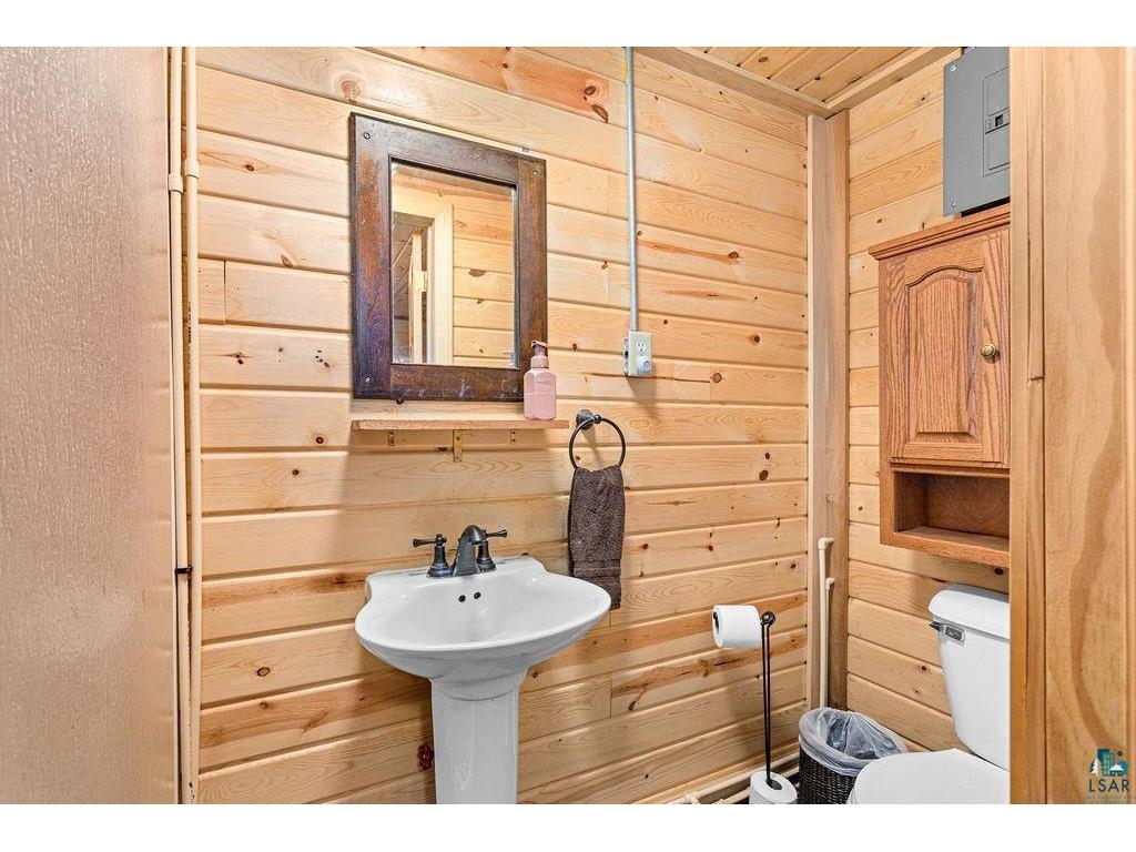 2670 Knock Road Eveleth MN 55734 - Elliot 7089513 image25