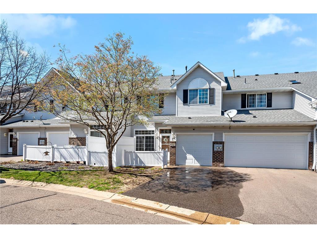 2670 Mallard Drive, Woodbury, MN, 55125 MLS 6360832 Edina Realty