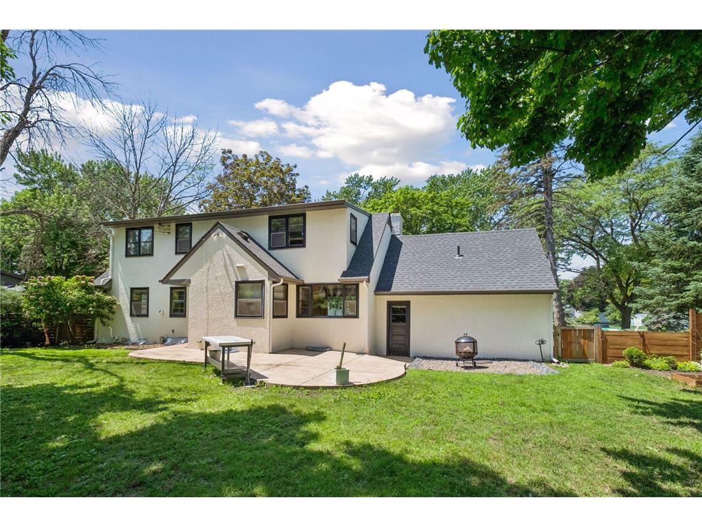 2670 Regent Avenue N Golden Valley MN 55422 7088959 image36