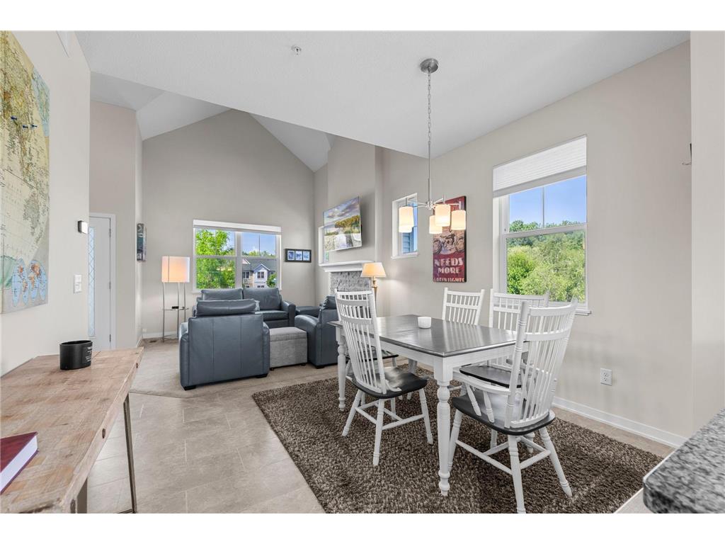 2673 New Century Place E Maplewood MN 55119 7082866 image18